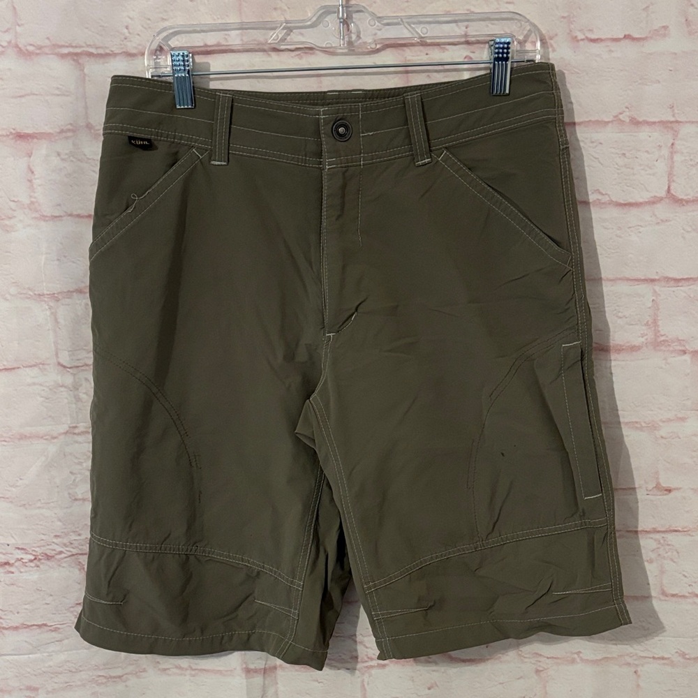 Kuhl men’s gray-green shorts